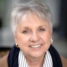 squires-michele-headshot.jpg