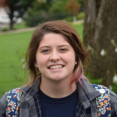 Alexis Costello '19, '20 MBA Headshot